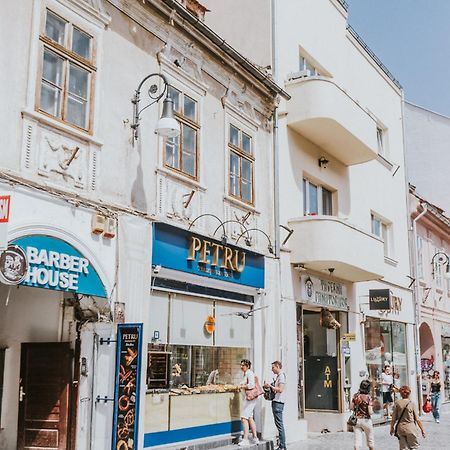 Locart -Cozy Downtown Apartment, Near Black Church With Free Wi-Fi Brasov Ngoại thất bức ảnh