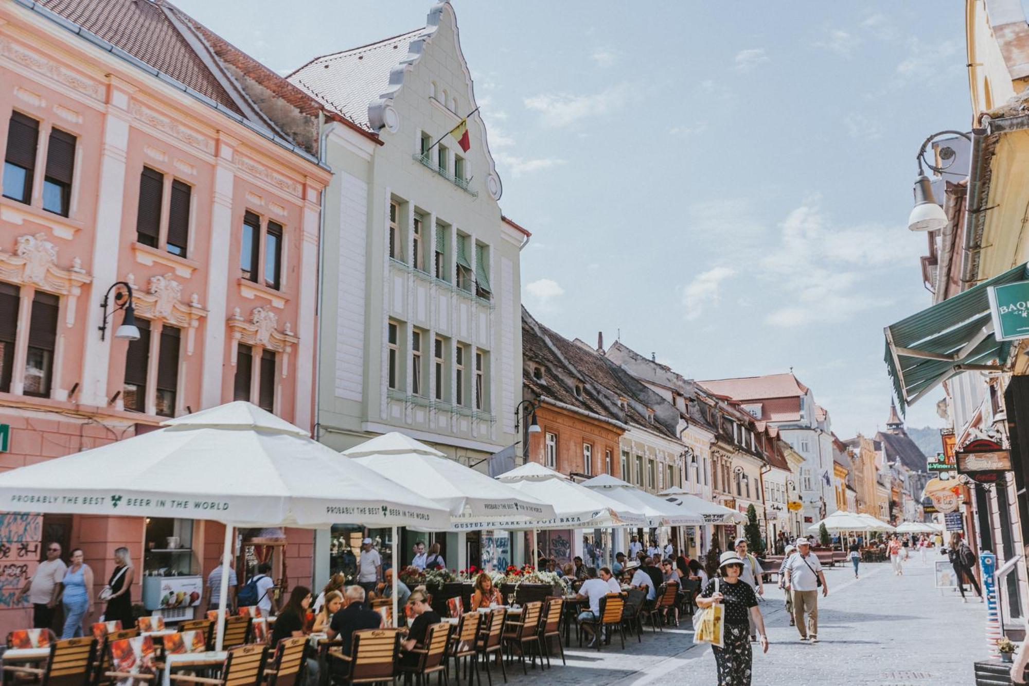 Locart -Cozy Downtown Apartment, Near Black Church With Free Wi-Fi Brasov Ngoại thất bức ảnh