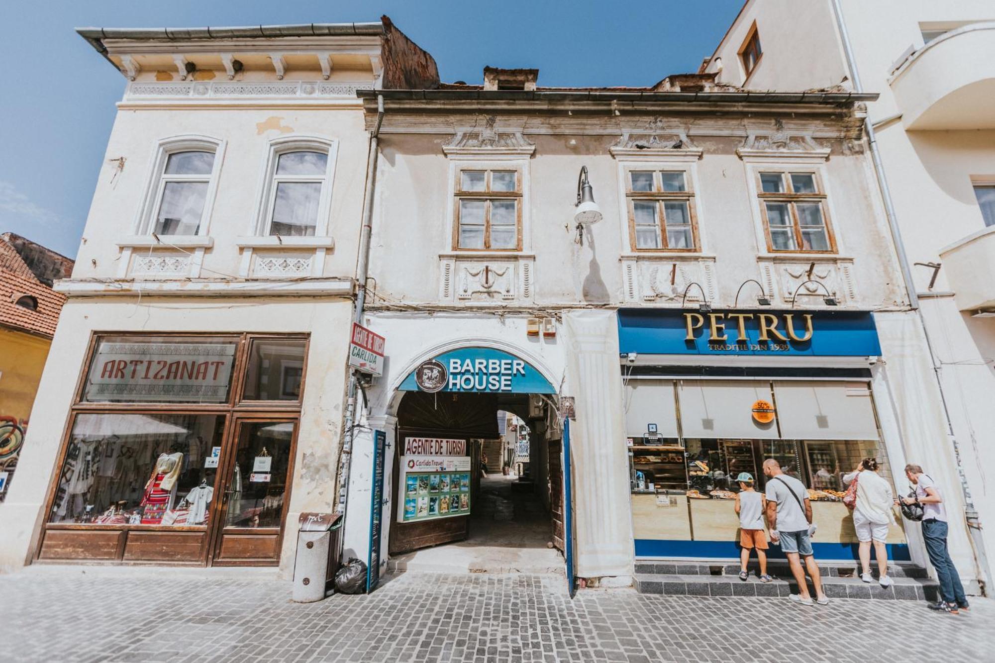 Locart -Cozy Downtown Apartment, Near Black Church With Free Wi-Fi Brasov Ngoại thất bức ảnh